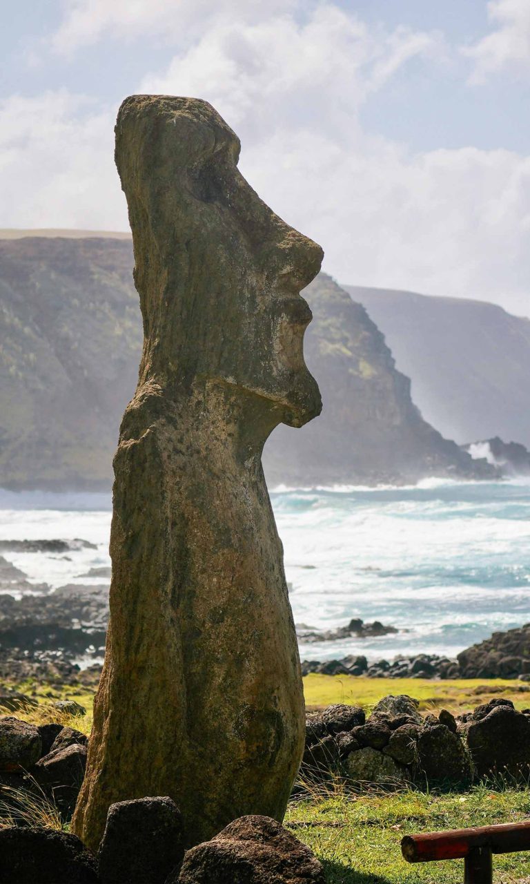 lolaroute-tours-easter-island-chile