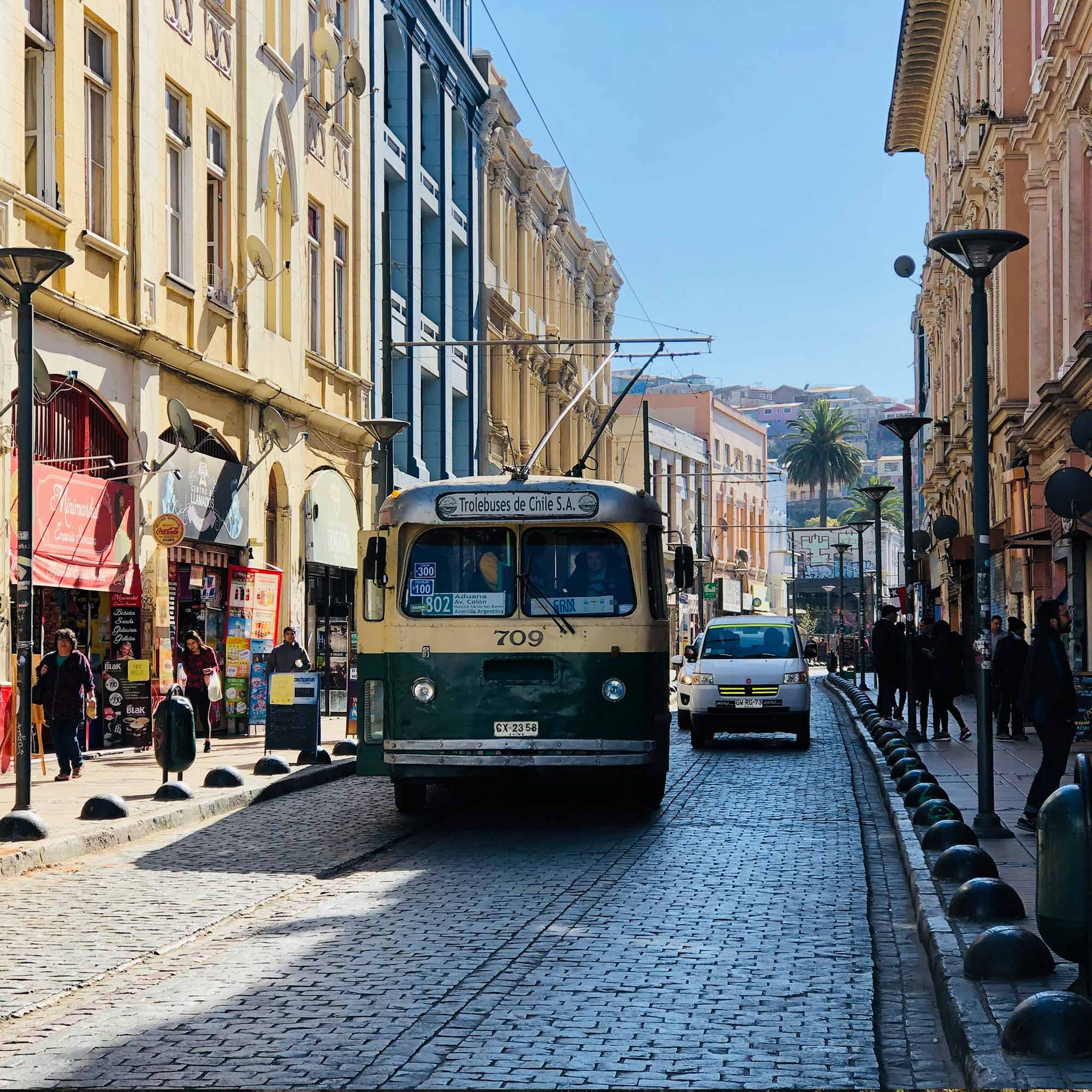 lolaroute-tours-easter-island-05